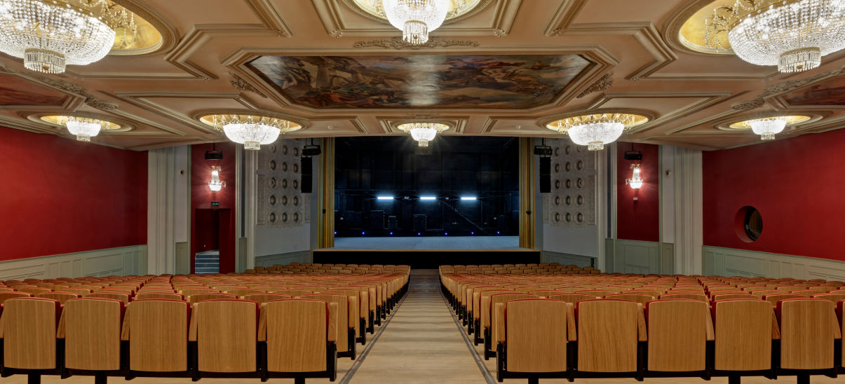 feature theater